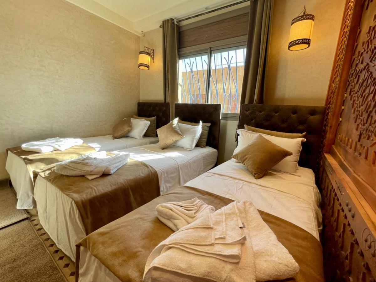 Hotel Apartments Lexpert " Riad The Family" Merzouga Dış mekan fotoğraf