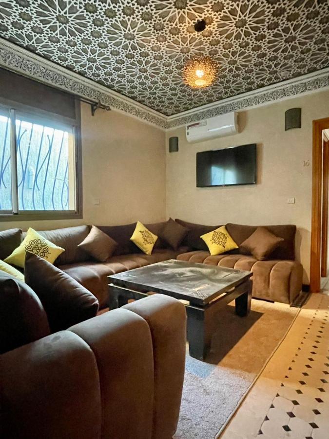 Hotel Apartments Lexpert " Riad The Family" Merzouga Dış mekan fotoğraf