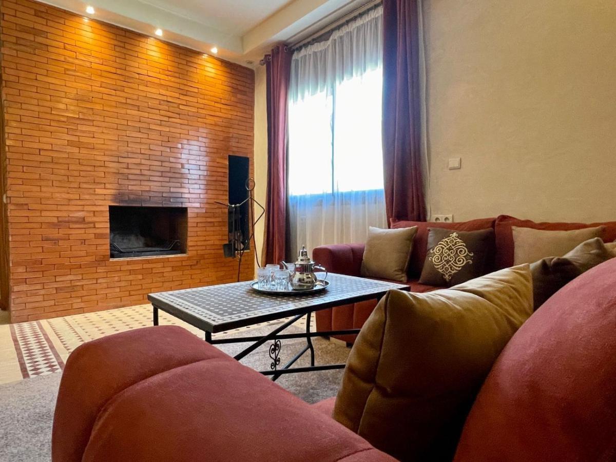 Hotel Apartments Lexpert " Riad The Family" Merzouga Dış mekan fotoğraf